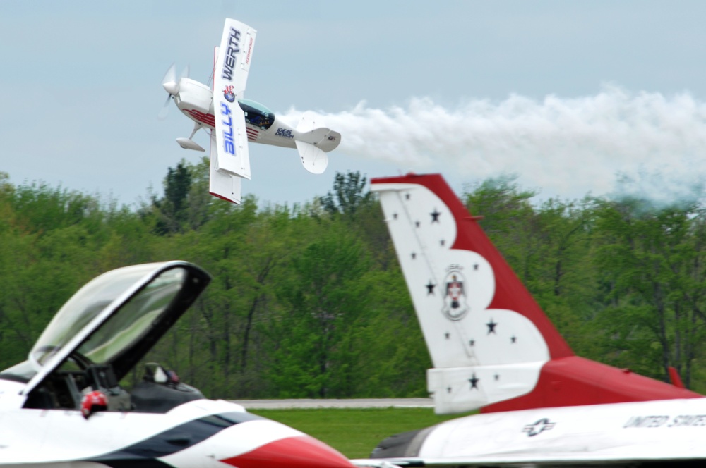 Billy Werth shows sibling rivalry at Thunder Over the Valley