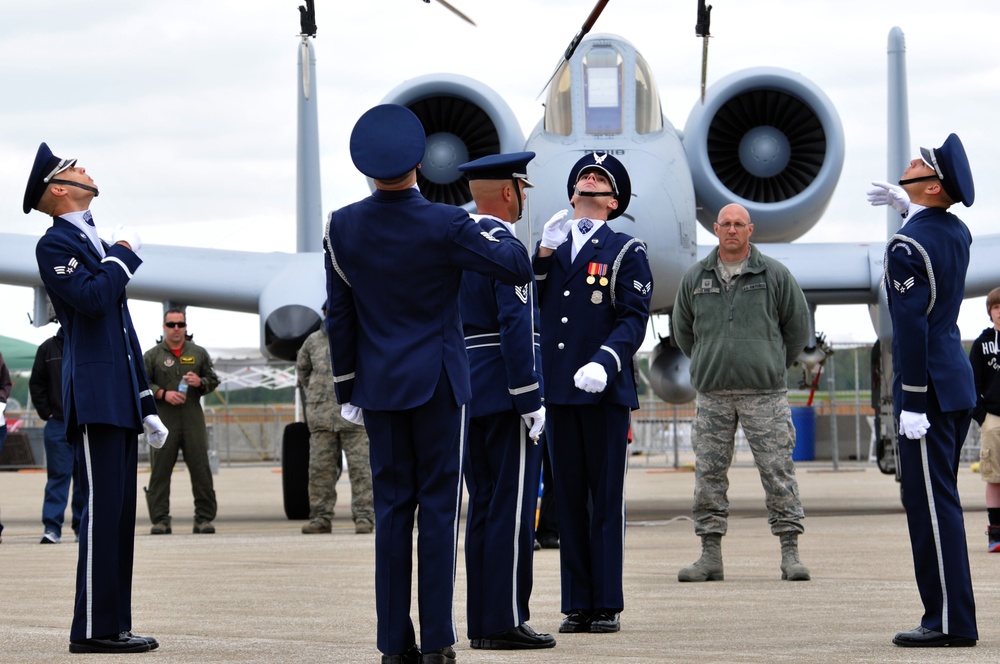 US Air Force Honor Guard perform at Thunder Over the Valley