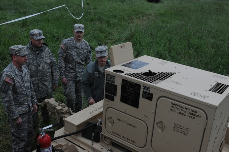 Iron Division maintenance and signal soldiers team up to be unit’s ‘phone company’ in France
