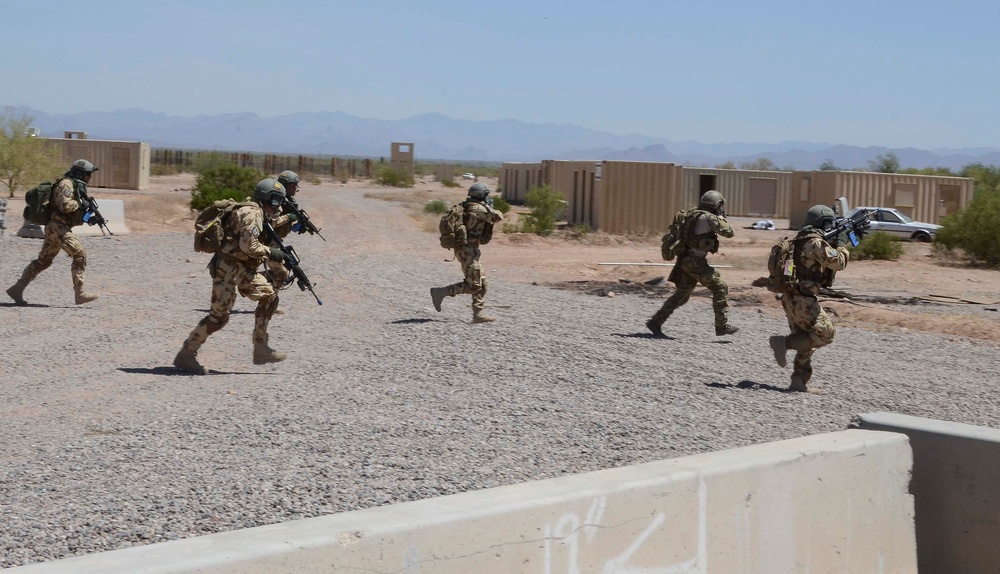 Urban area training wraps up Angel Thunder 2014