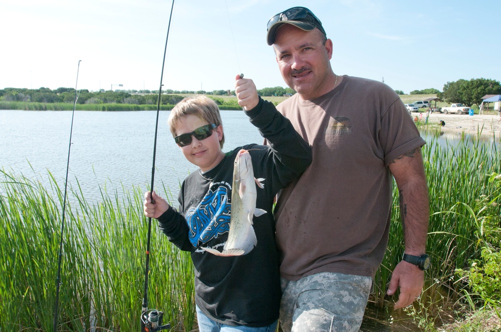 Hood families get hooked on fishing