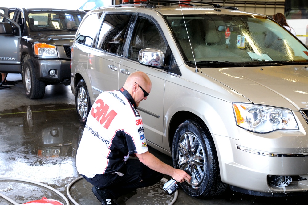 Fort Bragg hosts 3M Car Detailing Event and Thank You Celebration