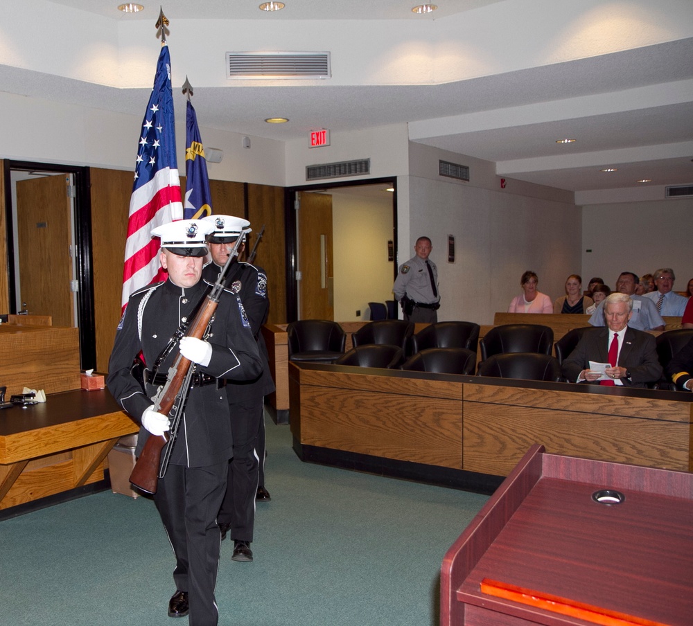 Bronze Star Medal presented to Army Reserve lawyer and judge in his civilian courtroom