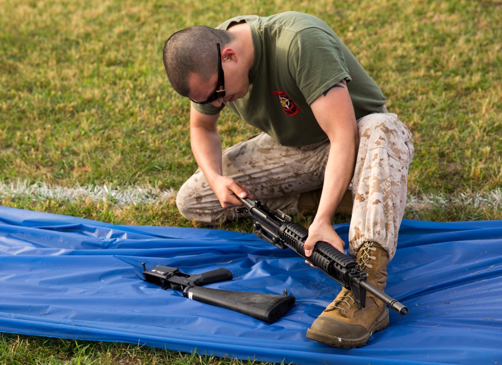 Challenge accepted: Marines battle it out in Commander's Cup field meet