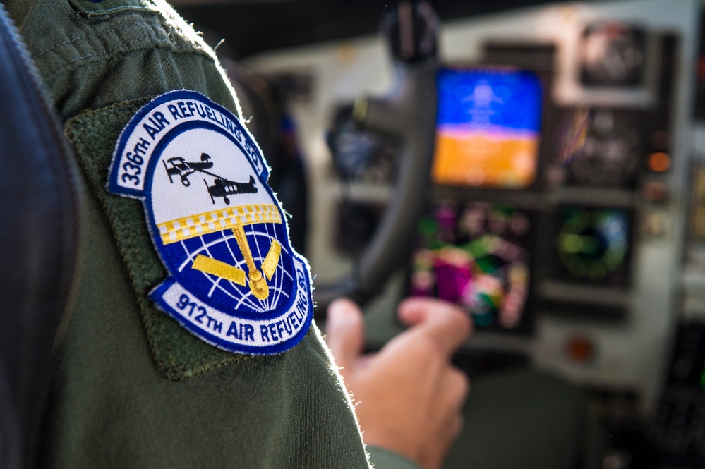 Top it off: Tankers refuel RED FLAG-Alaska