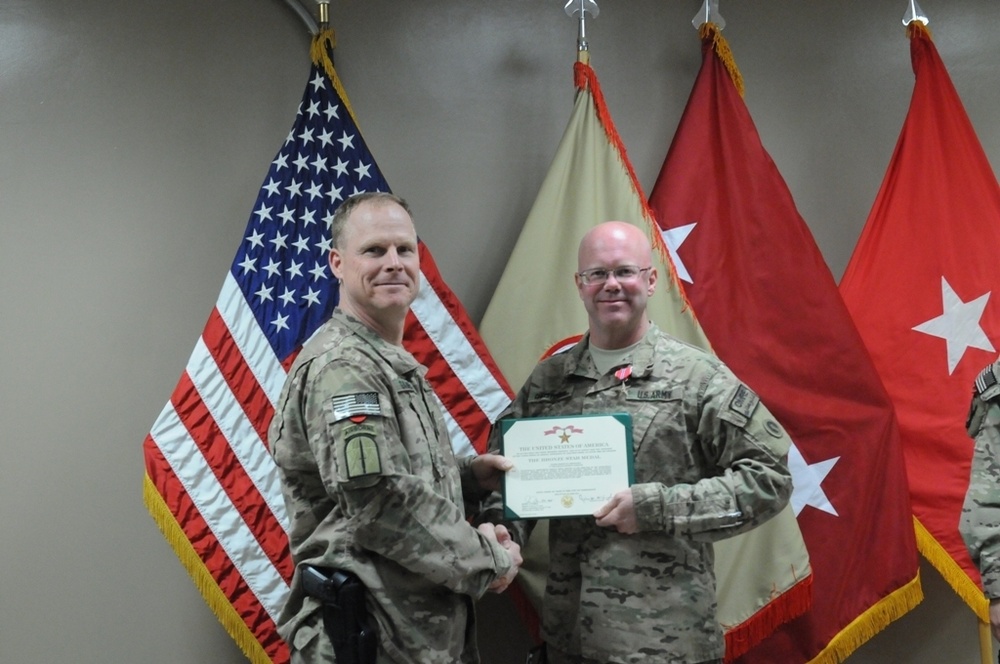 Maj. Timothy Christensen receives Bronze Star Medal