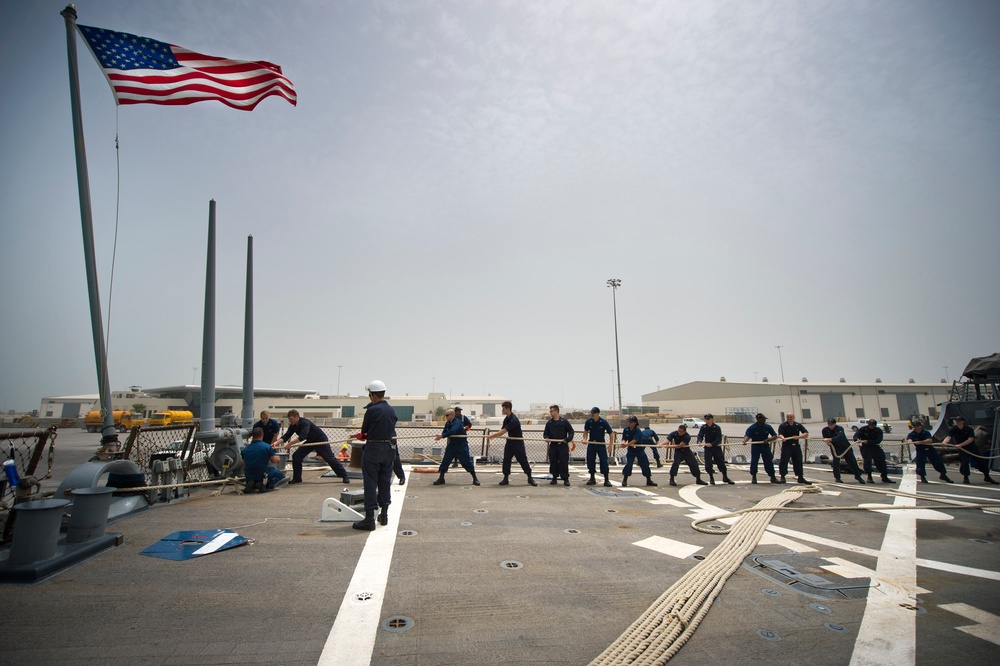 USS Arleigh Burke arrives in Manama