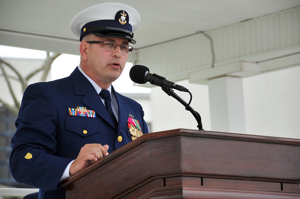 DVIDS - Images - Cantrell becomes 12th master chief petty officer of ...