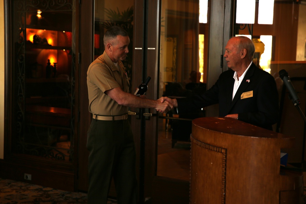 1st MarDiv Assc. hosts lunch for spouses