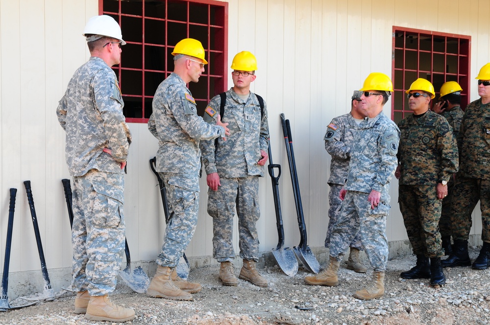 Maj. Gen. DiSalvo Visits BTH