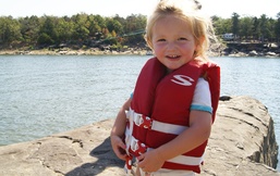 The US Army Corps of Engineers encourages boaters and swimmers to wear life jackets