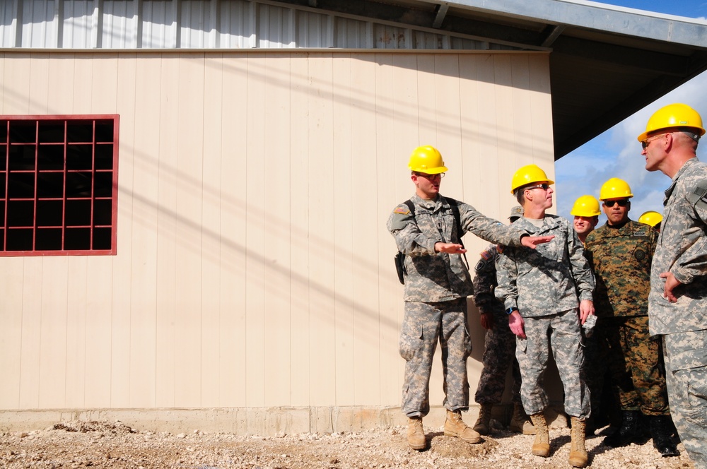 Maj. Gen. DiSalvo visits BTH