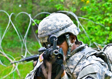 Soldiers with the 864th Engineer Battalion compete in the Pacemaker Stakes Competition