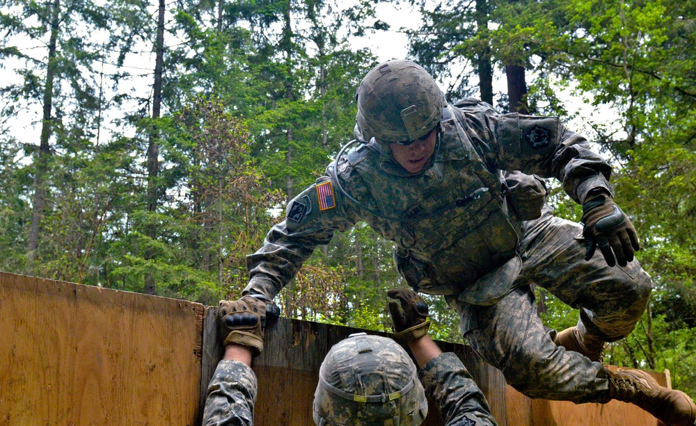Soldiers with the 864th Engineer Battalion compete in the Pacemaker Stakes Competition
