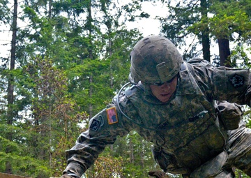 Soldiers with the 864th Engineer Battalion compete in the Pacemaker Stakes Competition