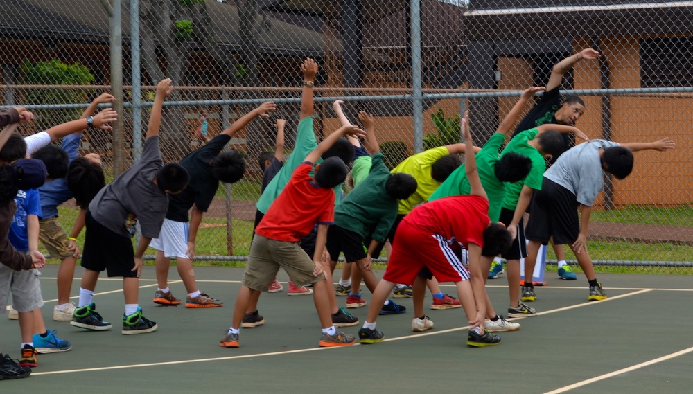 Engineer Soldiers participate in elementary school 'GET FIT' program