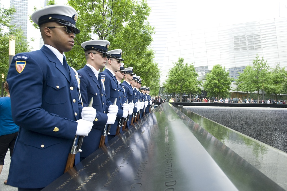 2014 Fleet Week New York USCG Drill Team