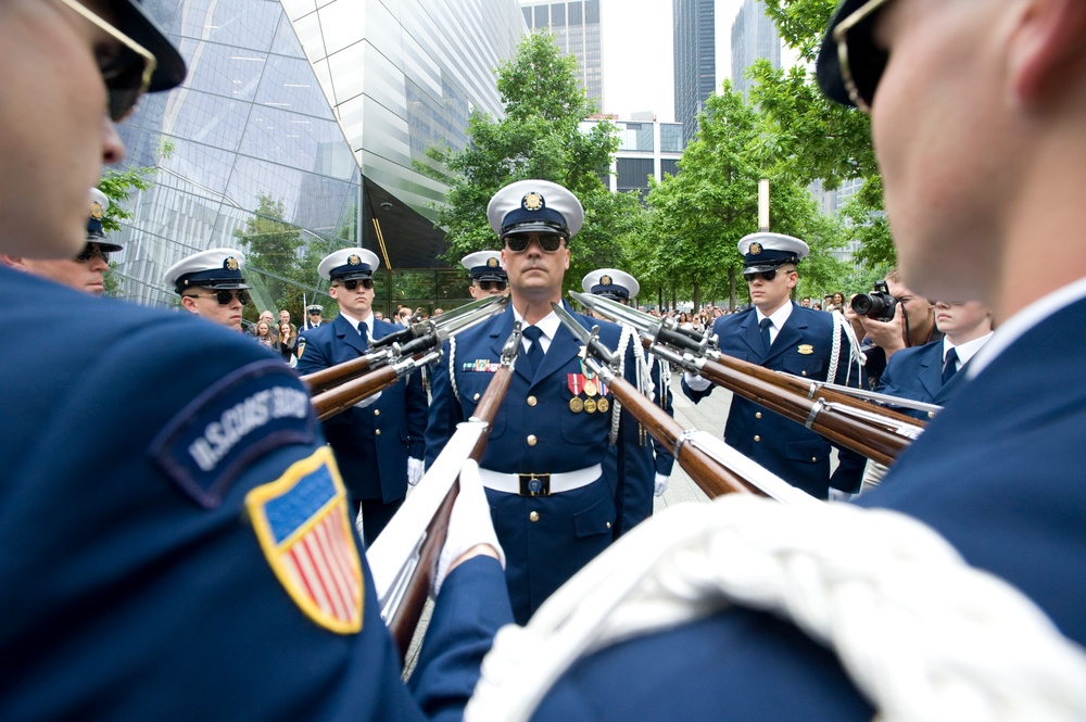 2014 Fleet Week New York USCG Drill Team