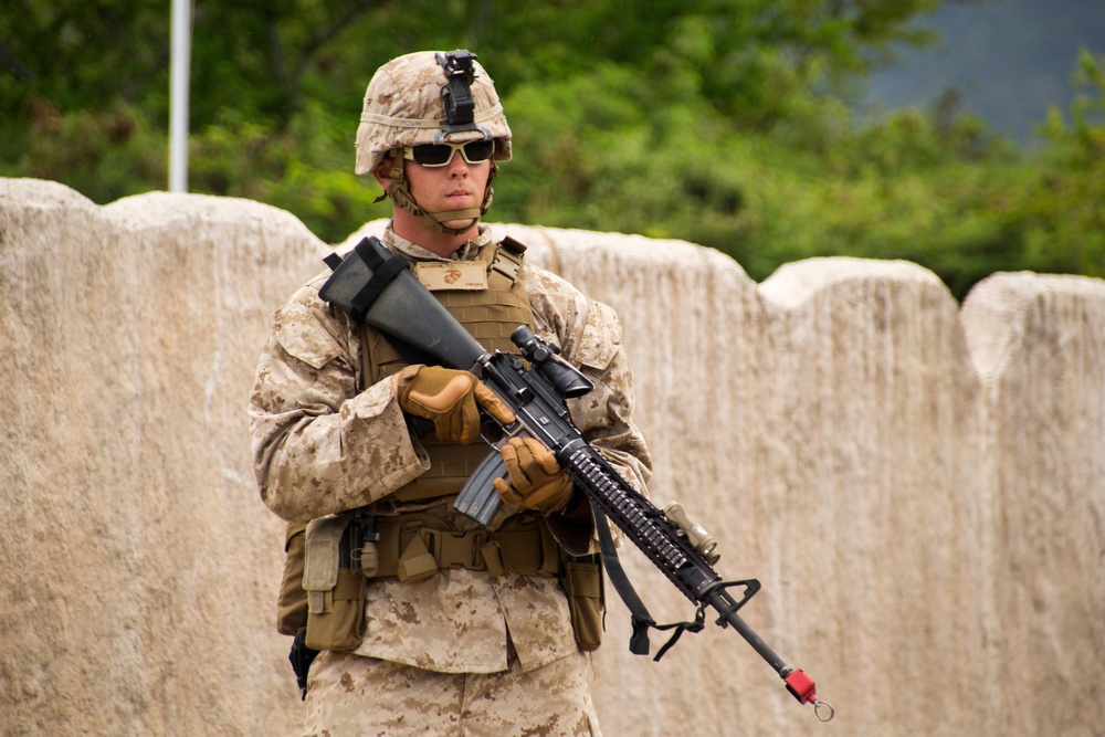 Kilo Company conducts MOUT raids