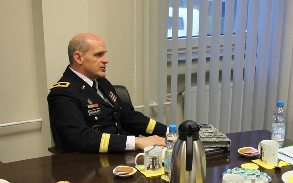 7th CSC CG hosts CFPB’s assistant director, Holly Petraeus