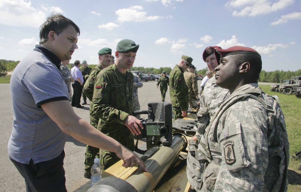 173rd Airborne and Lithuanian Iron Wolf Mechanized Infantry Brigade close allied exercise