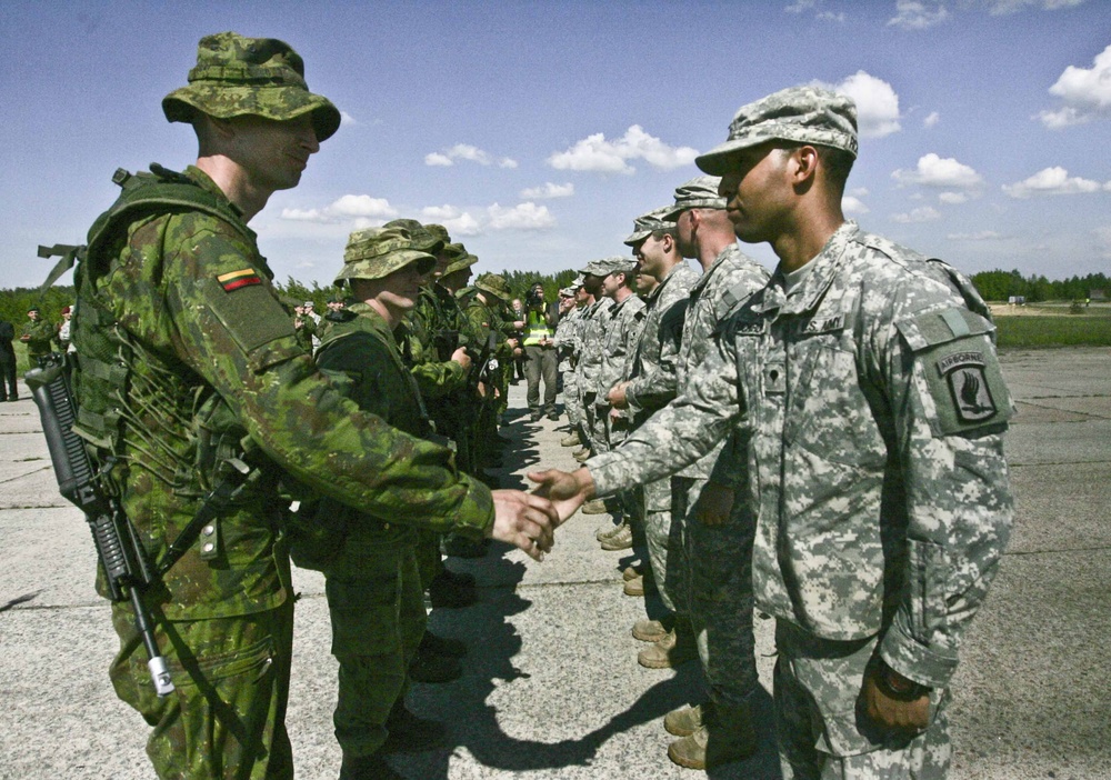 173rd Airborne and Lithuanian Iron Wolf Mechanized Infantry Brigade close allied exercise