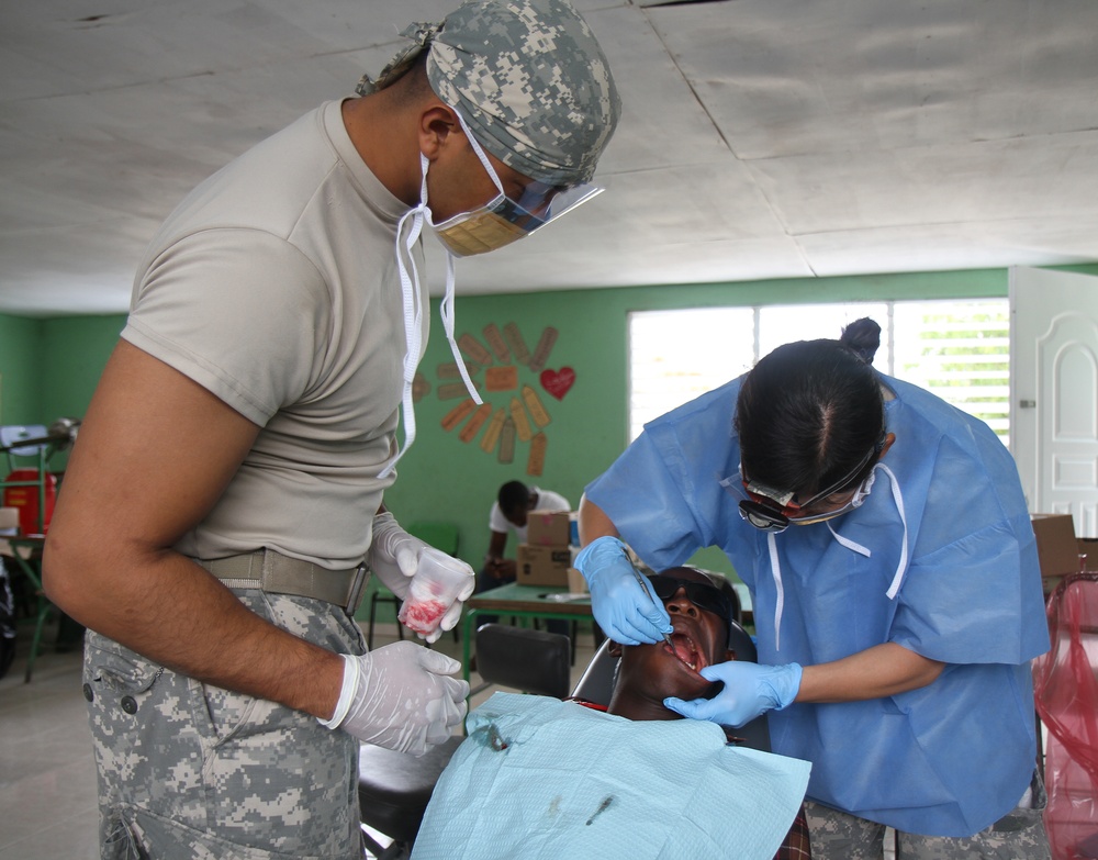 Medical Readiness Training Exercise in Dominican Republic