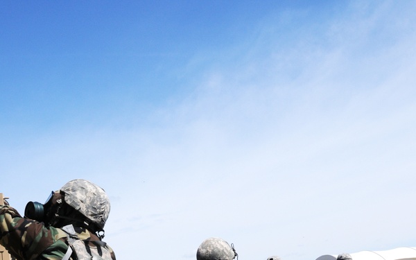 340th chemical soldiers train during Maple Resolve