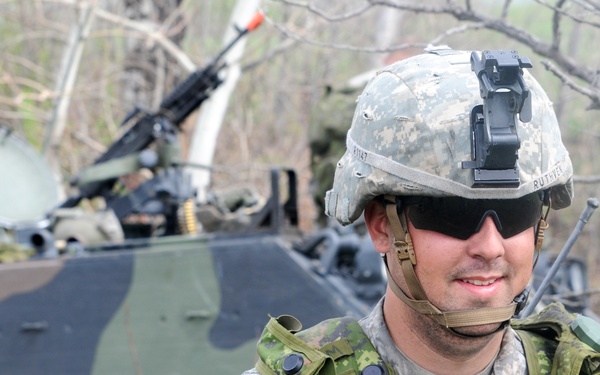 391st engineers partner with Canadian forces at Maple Resolve 14