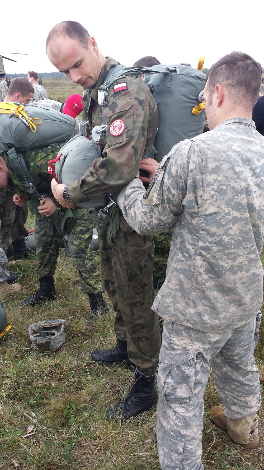 US Canadian and Polish soldiers train for allied airborne operations