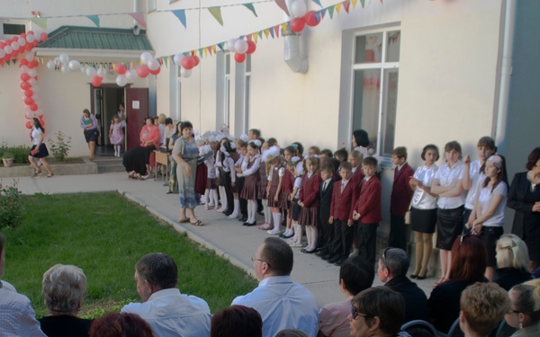 Last, Birdik School Last Bell for TCM Airmen