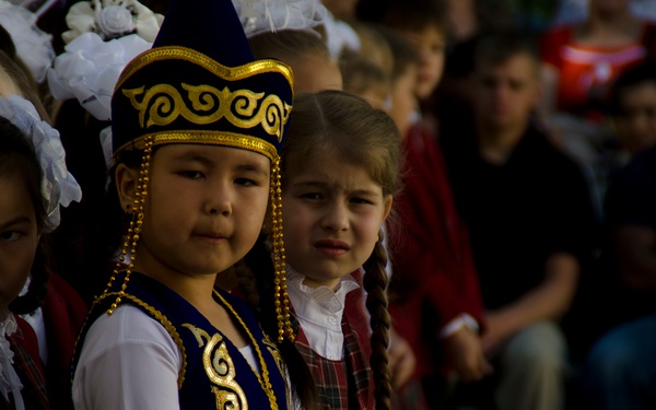 Last, Birdik School Last Bell for TCM Airmen