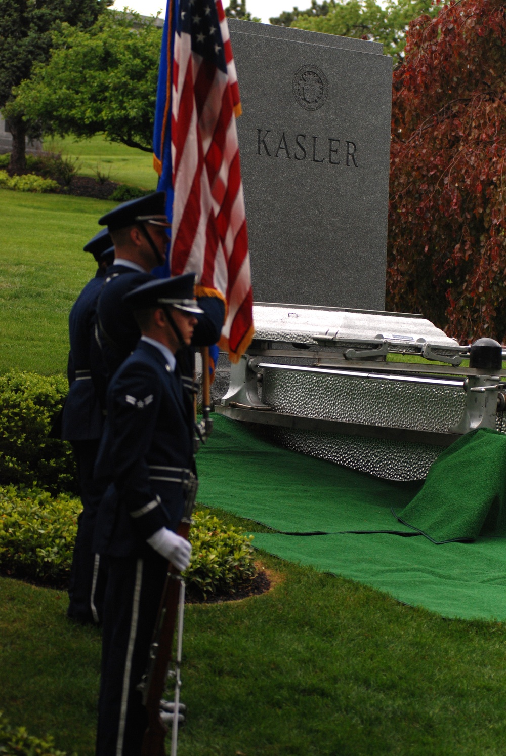 Hulman Air Field and Scott Air Force Base give Col. James Kasler full military honors