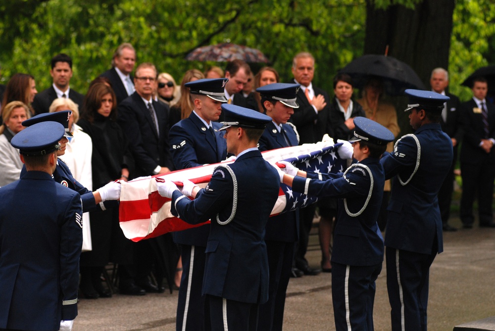 Hulman Air Field and Scott Air Force Base give Col. James Kasler full military honors