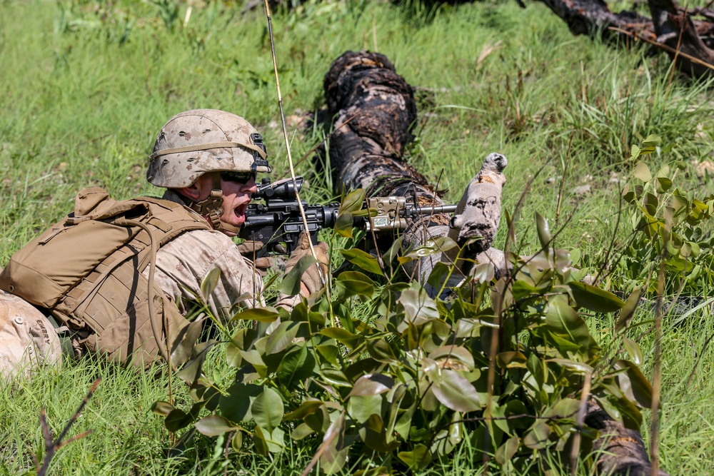 MRF-D Marines and ADF Soldiers conduct fire team leaders’ course