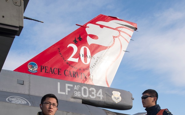 Joint forces participate in RED FLAG-Alaska 14-1