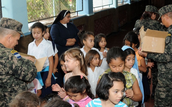 US, Honduras military; NGOs provide support to Honduras schools