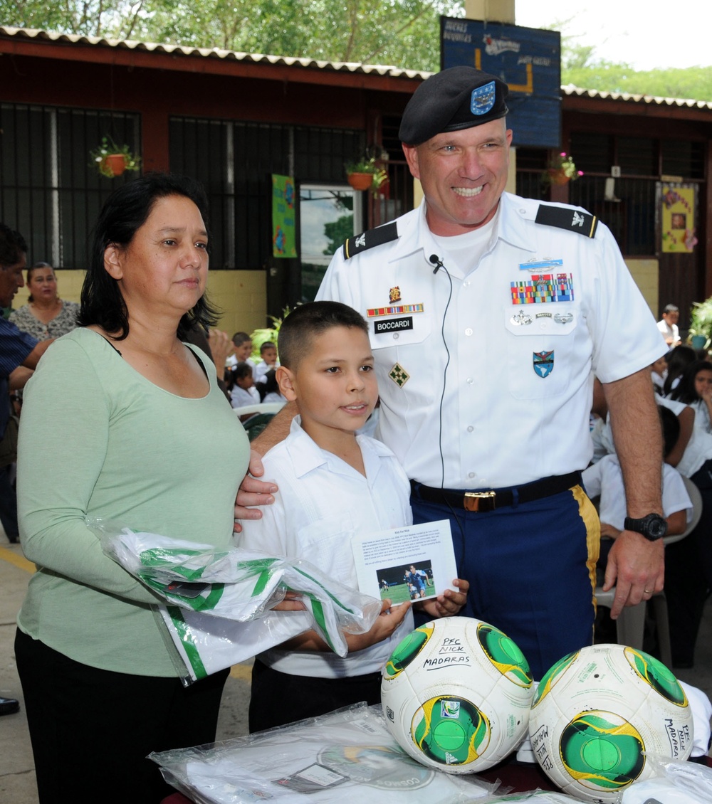 US, Honduras military; NGOs provide support to Honduras schools