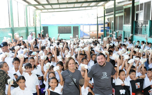 US, Honduras military; NGOs provide support to Honduras schools