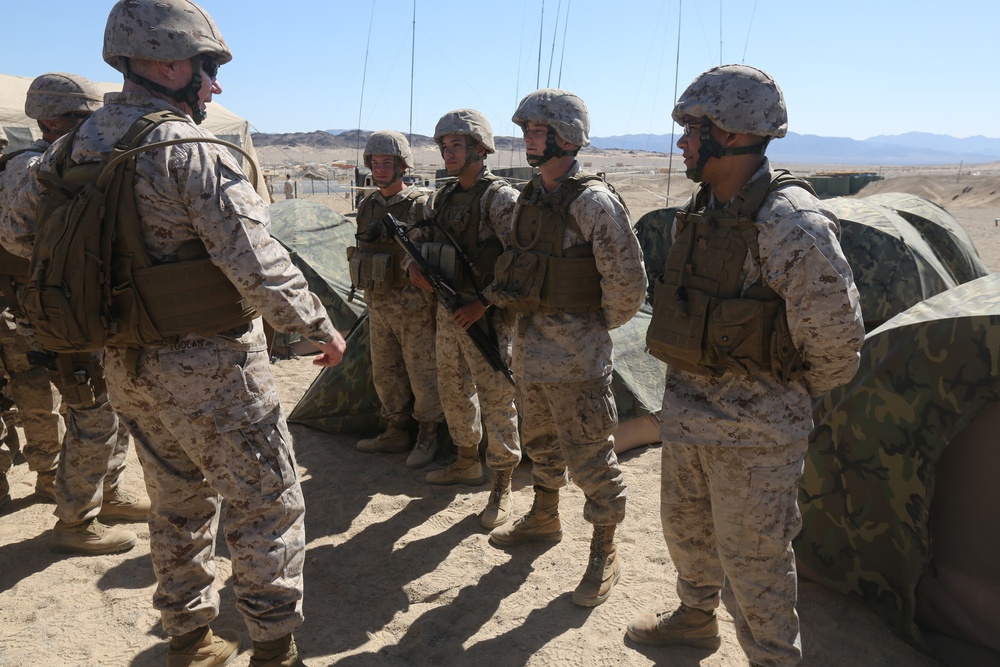 Lt. Gen. Toolan Tours 1st Marine Logistics Group Forward Operating Base