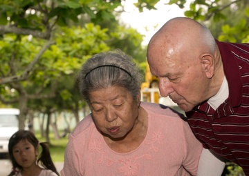 Marine who served in World War II, Korea, Vietnam celebrates 90th birthday on Okinawa