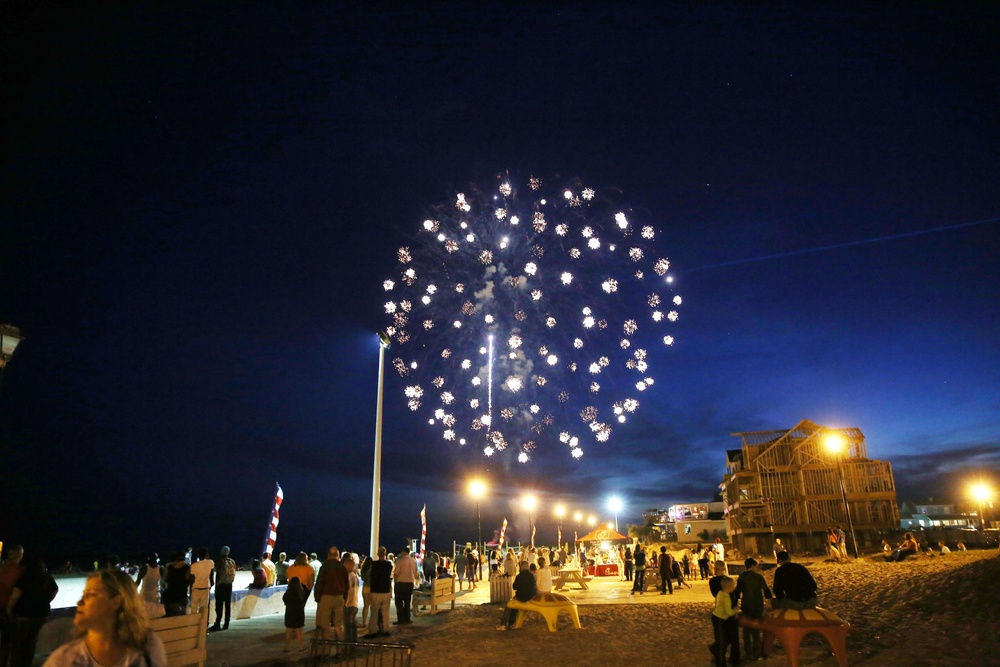 Atlantic Beach hosts Memorial Day fireworks