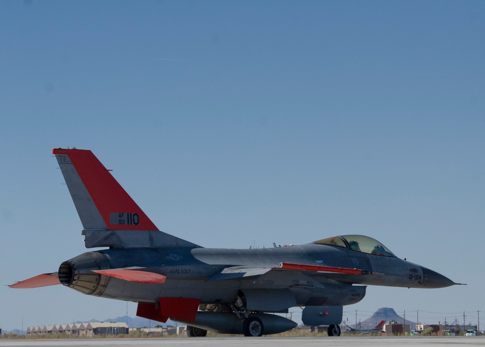 Unmanned QF-16 takes flight at Holloman