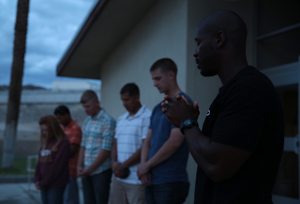 I Am Second movement visits the Combat Center