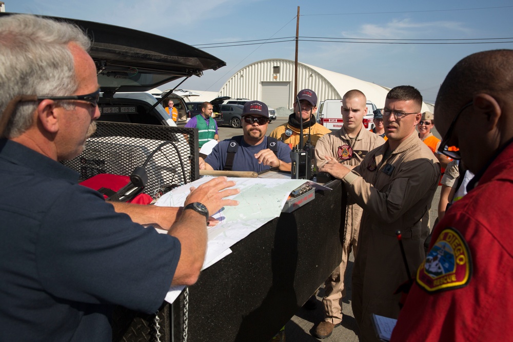 Biohazard training gives Marines chance to work with outside agencies