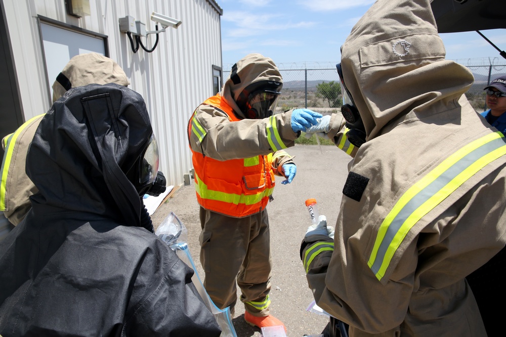 Biohazard training gives Marines chance to work with outside agencies