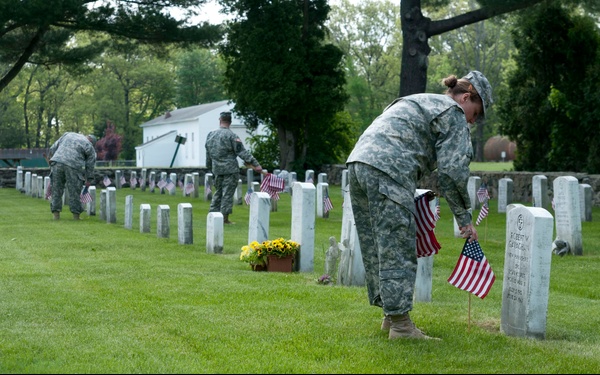 Fort Devens Memorial Day Ceremony remembers fallen heroes
