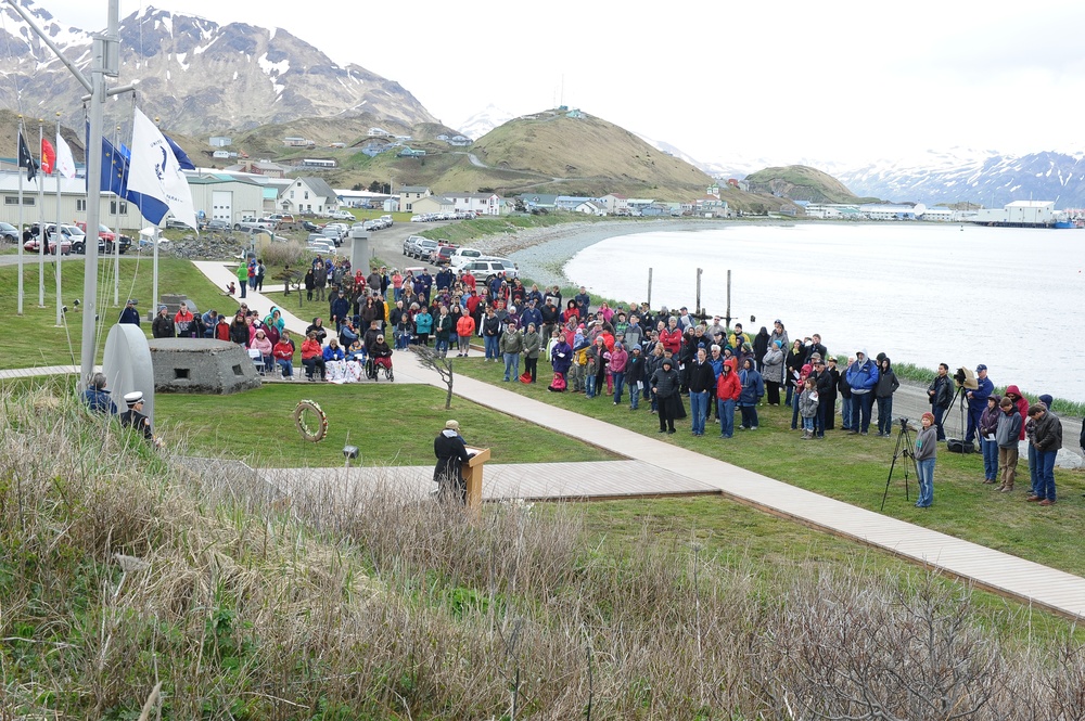 Dutch Harbor, Alaska, community honors fallen heroes