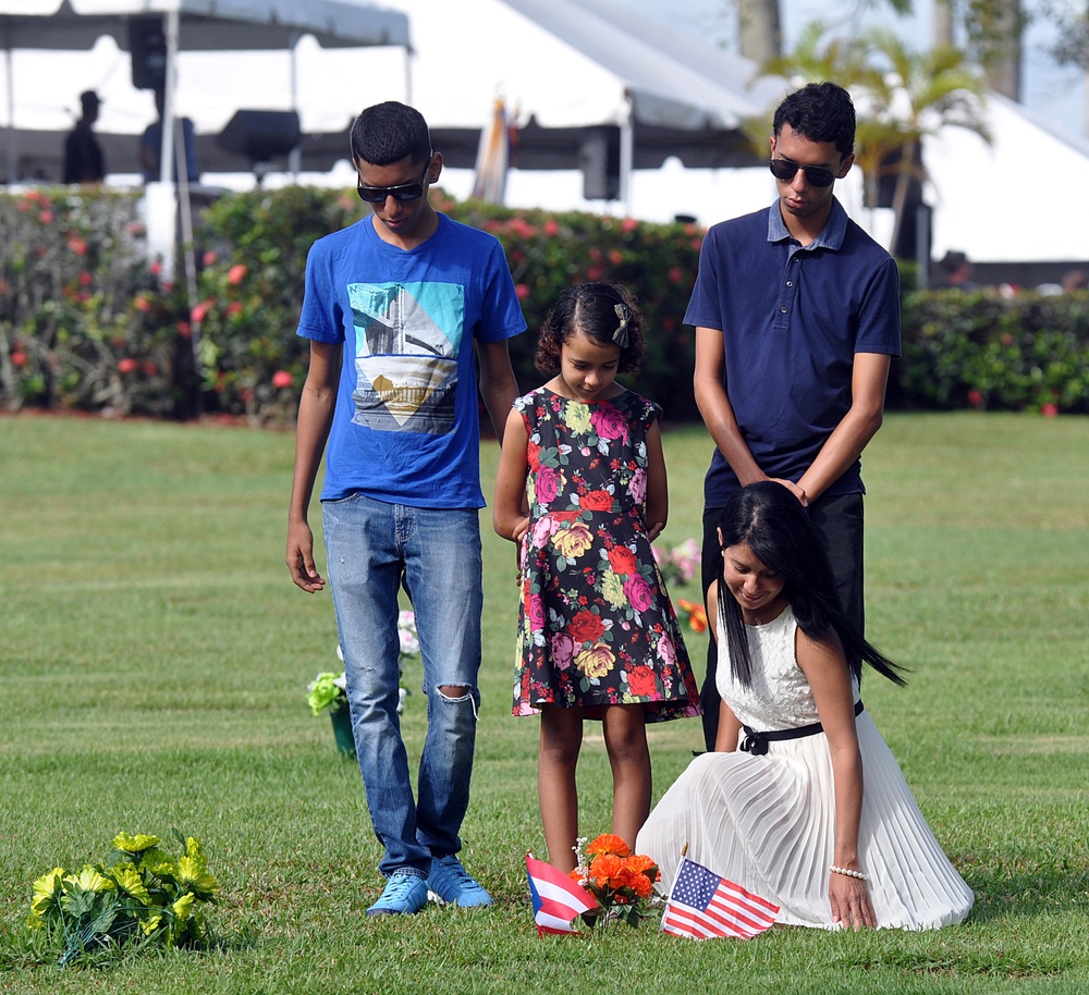 Memorial Day at Puerto Rico National Cemetery 2014