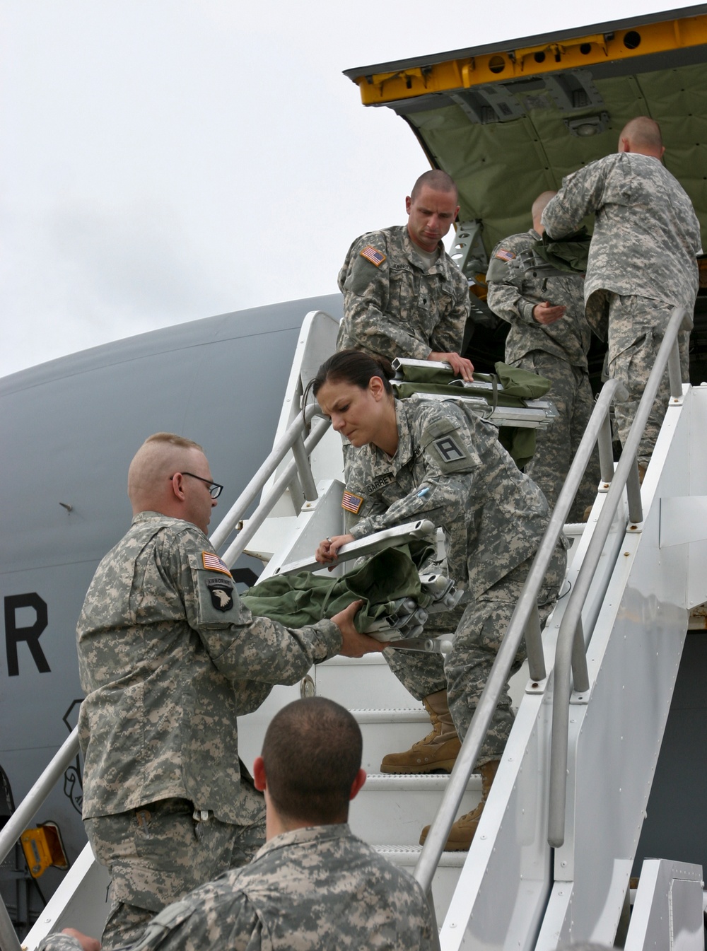 3rd Battalion, 411th Regiment (Logistical Support Battalion) arrives in the Virgin Islands for Annual Training